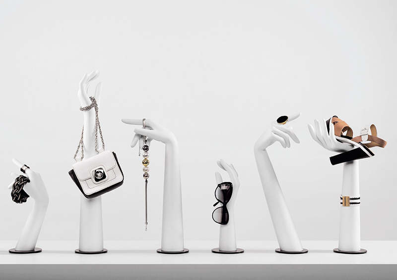 眼鏡店裝修怎樣設(shè)計(jì)才顯高檔？眼鏡店裝修效果圖鑒賞